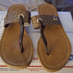 Guess T strap flats. Brand New